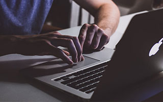 167棋牌电脑版-皖皖裴擒虎肉虎下山先收王昭君，狼队逐个击破打出一换四